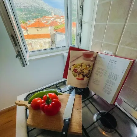 Central Ira Korčula